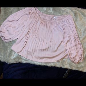 Blush off the shoulder express blouse